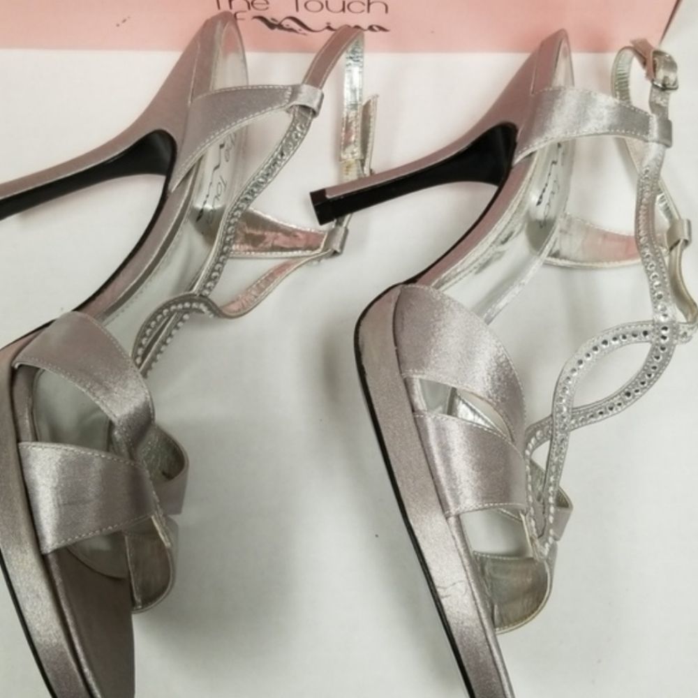 Nina Women's Metallic Silver Heels - Picture 7 of 7